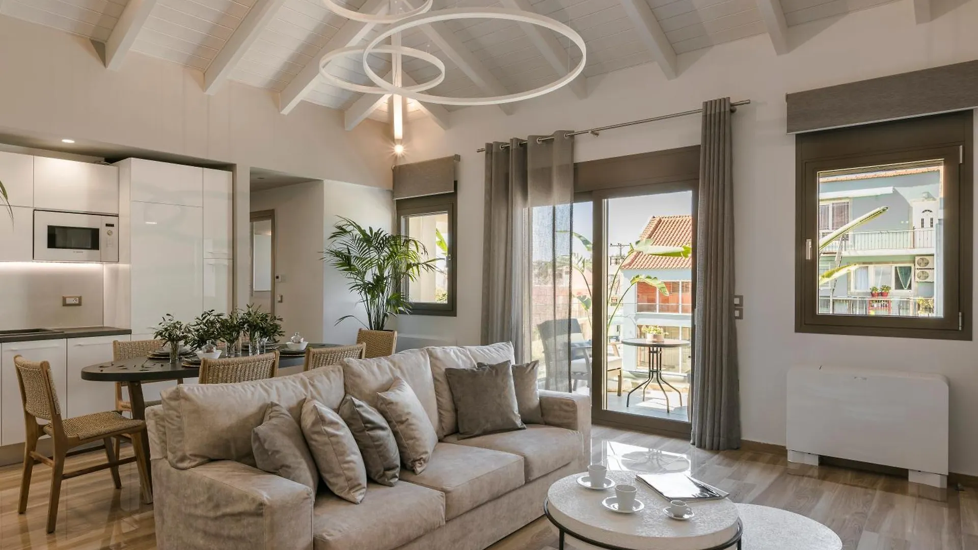 Apartment Aparktion The Grand Maistro Lixouri Greece